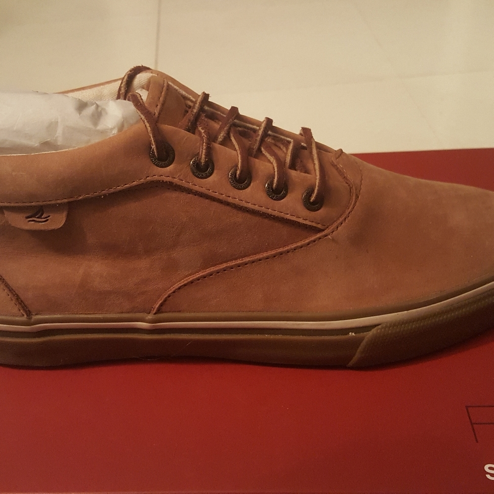 Men's boots size 10 Saks fifth avenue